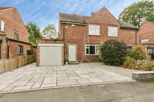 Holford Crescent, Knutsford, Cheshire...