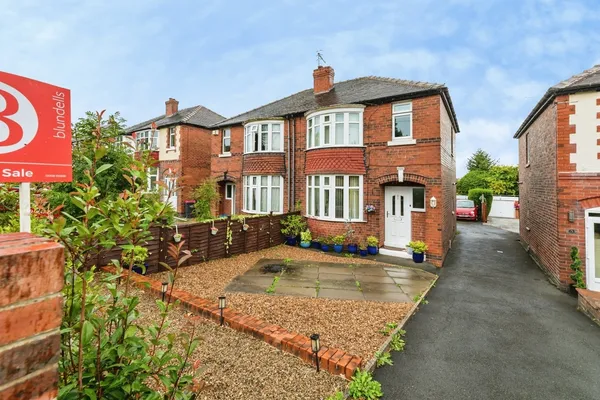 Upper Wortley Road, Rotherham, South ...