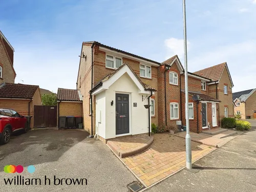 Sovereign Close, BRAINTREEphoto