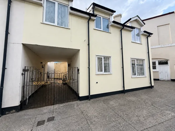 2 bed home, Dawlish