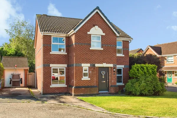 Ivy Close, Leyland, Lancashire, PR25