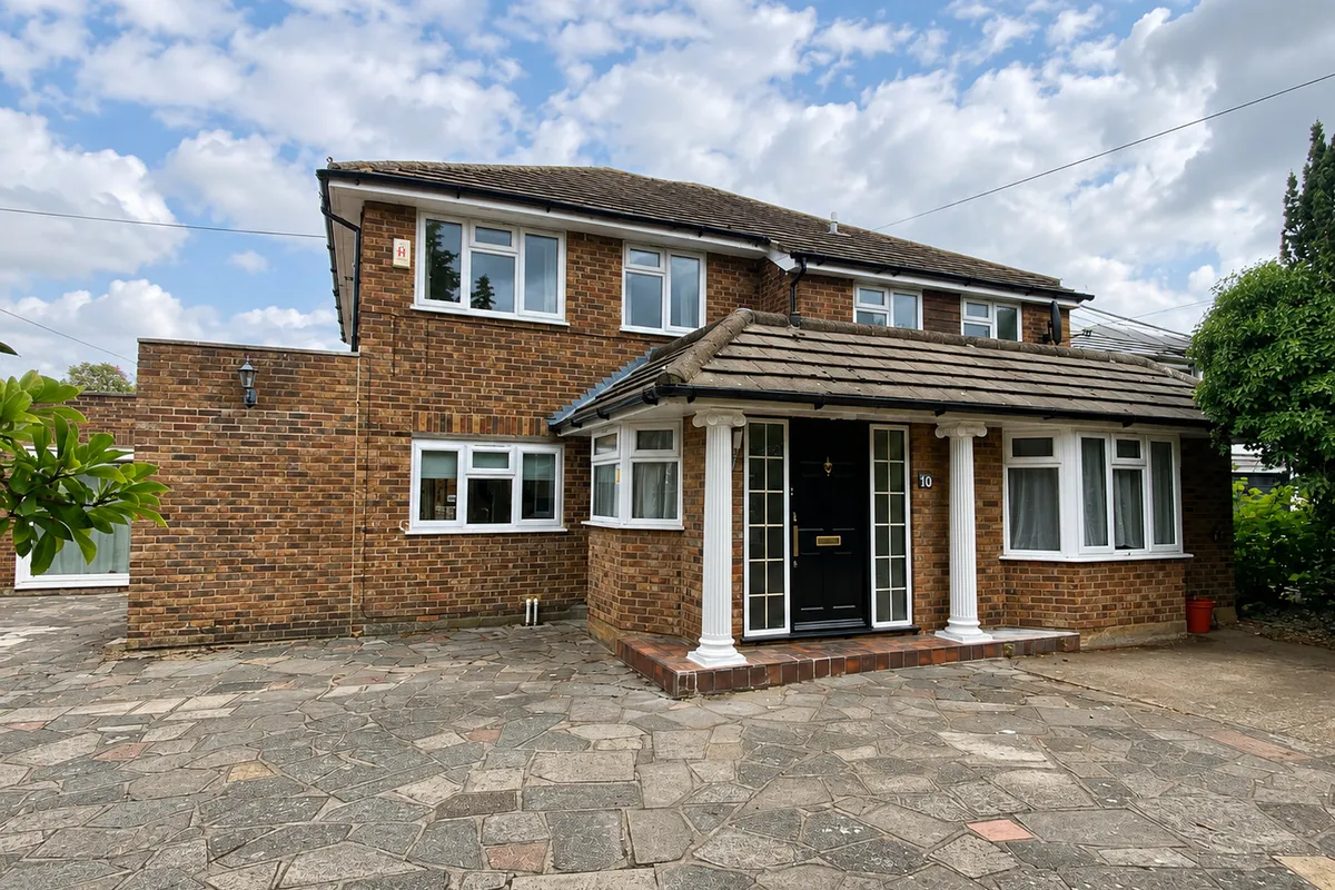 Avenue Road, EPSOM