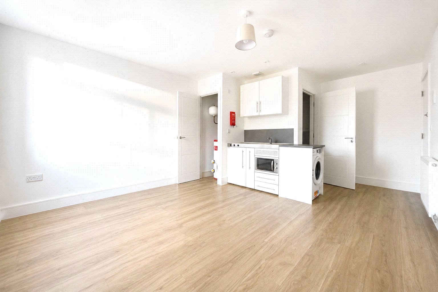 Elizabeth Way, Harlow, Essex, CM19 Image 1