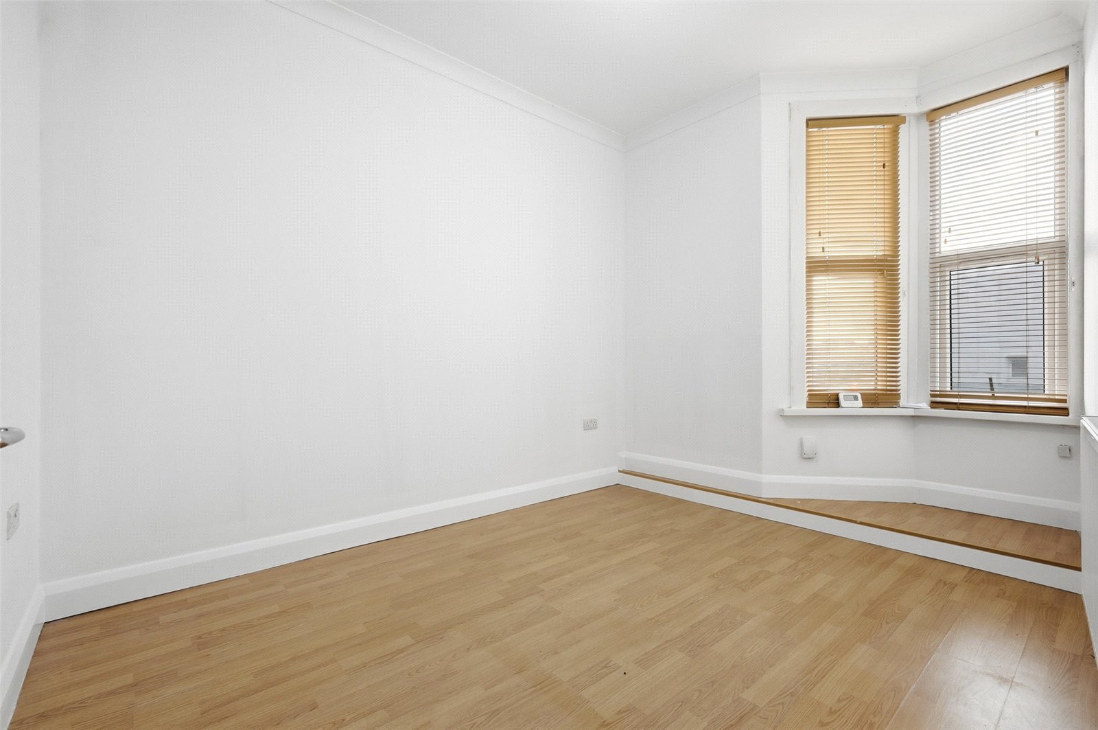 Chingford Road, London, E17 Image 5