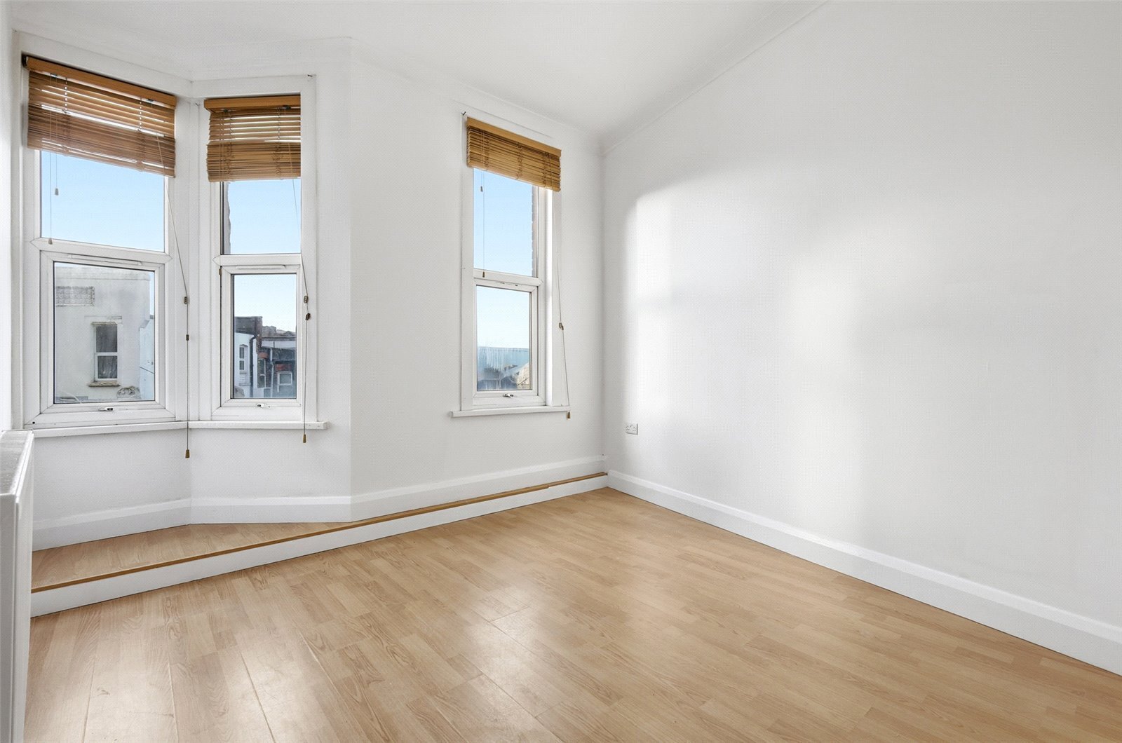 Chingford Road, London, E17 Image 6
