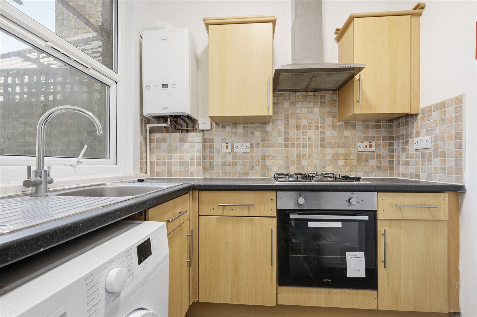 Chingford Road, London, E17 Image 9
