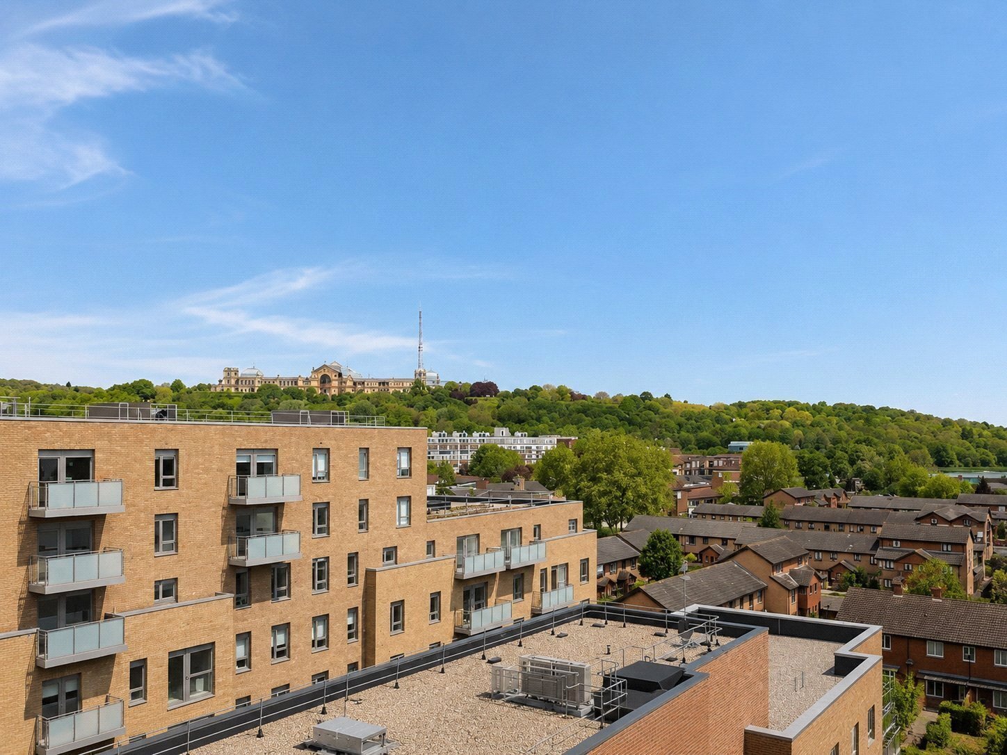 Lang Court, Hornsey High Street, London, N8 Image 4