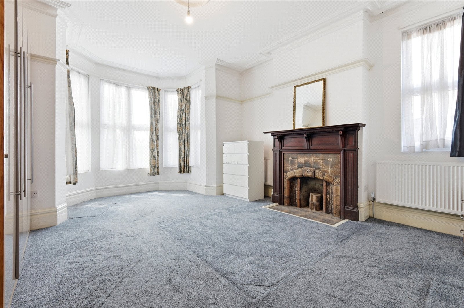 Aldersbrook Road, London, E12 Image 6