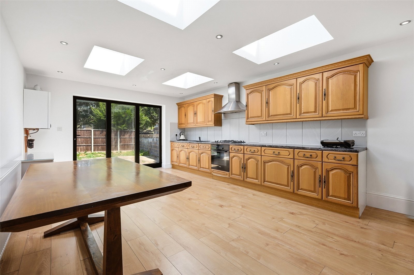 Aldersbrook Road, London, E12 Image 7