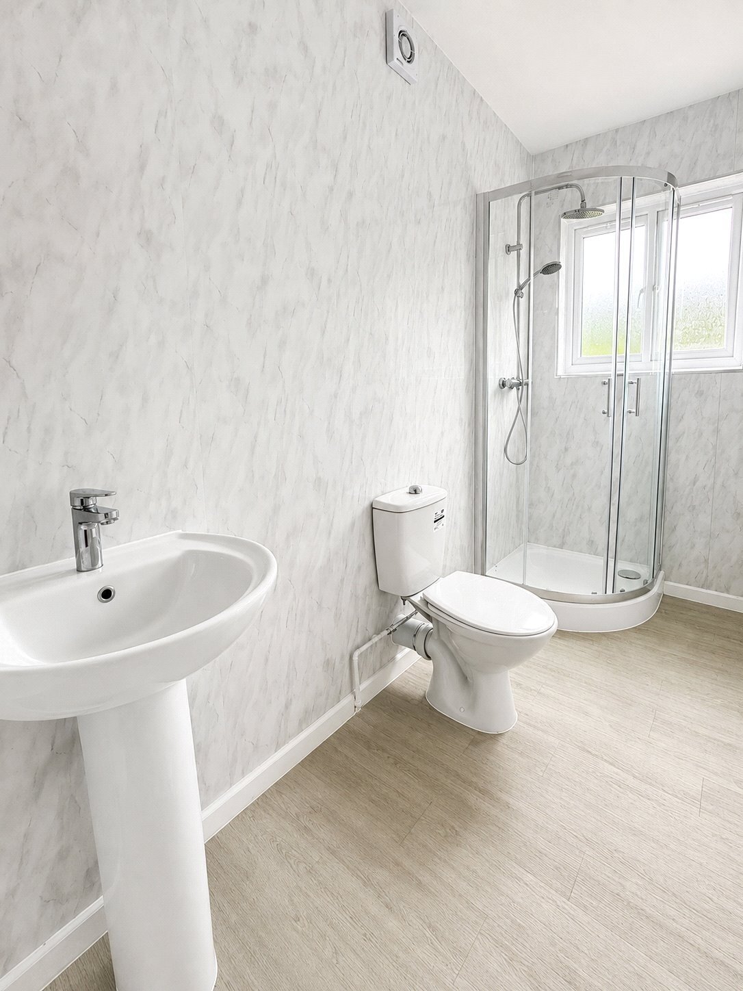 Sheringham Avenue, London, E12 Image 17