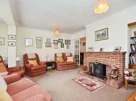 Britten Crescent, Great Baddow, Chelmsford thumb 2