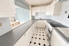 Marine Parade West, Lee-On-The-Solent