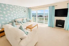 Marine Parade West, Lee-On-The-Solent