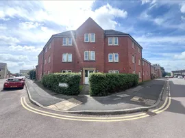 Middlefield Road, CHIPPENHAM photo