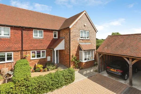 Fishers Road, Staplehurst, Tonbridge,...