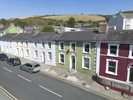 Princes Avenue , Aberaeron, SA46
