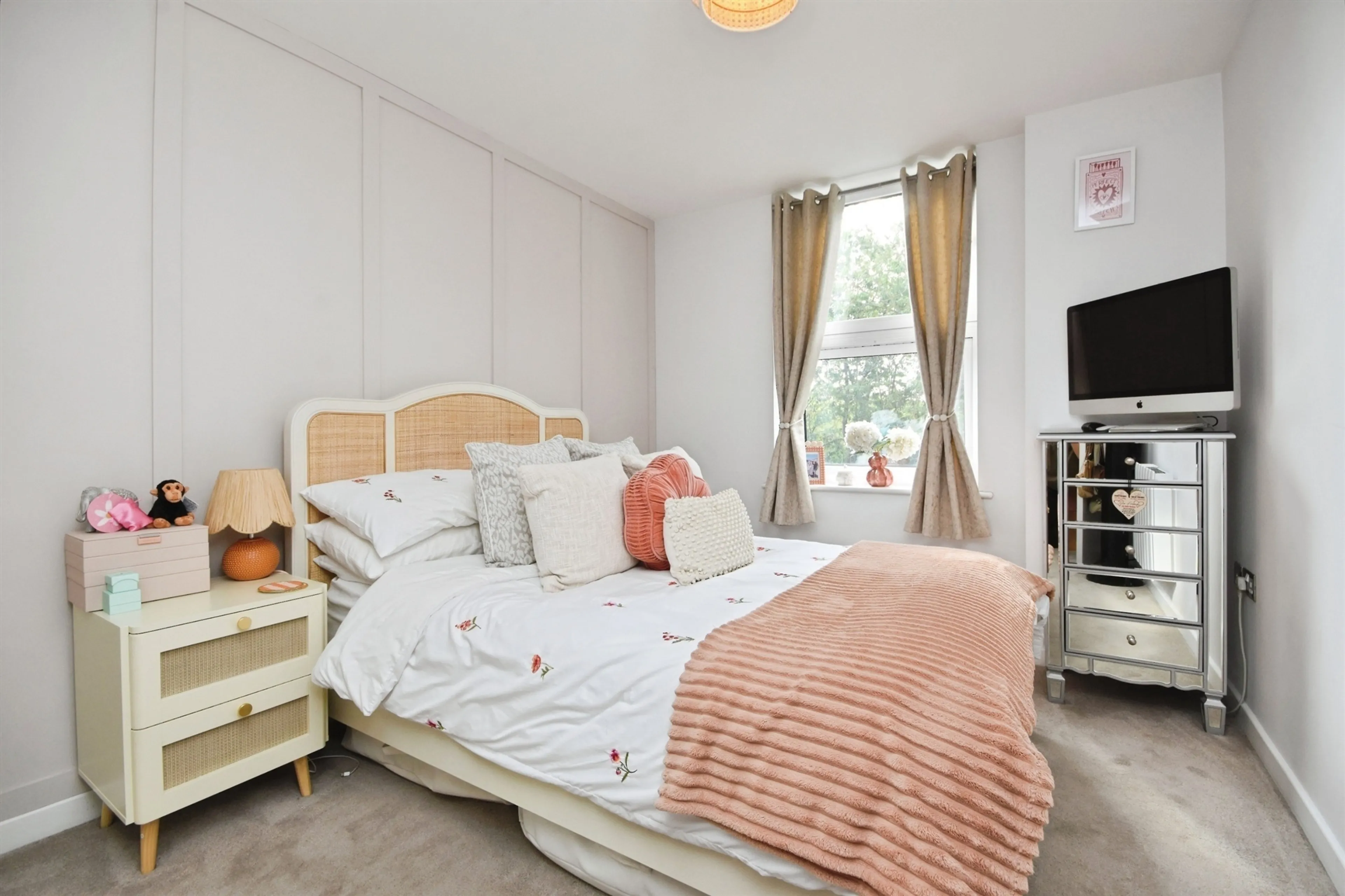 Property at Ingrave Road, Brentwood