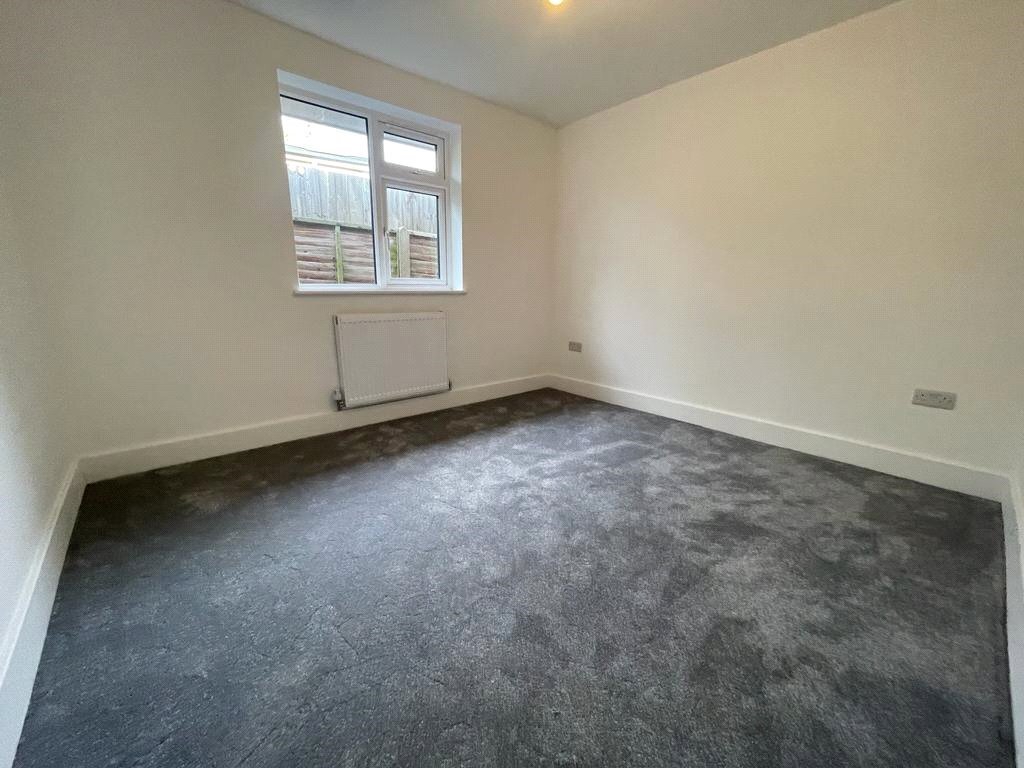 Park Gardens, Hawkwell, Hockley, Essex, SS5 Image 13
