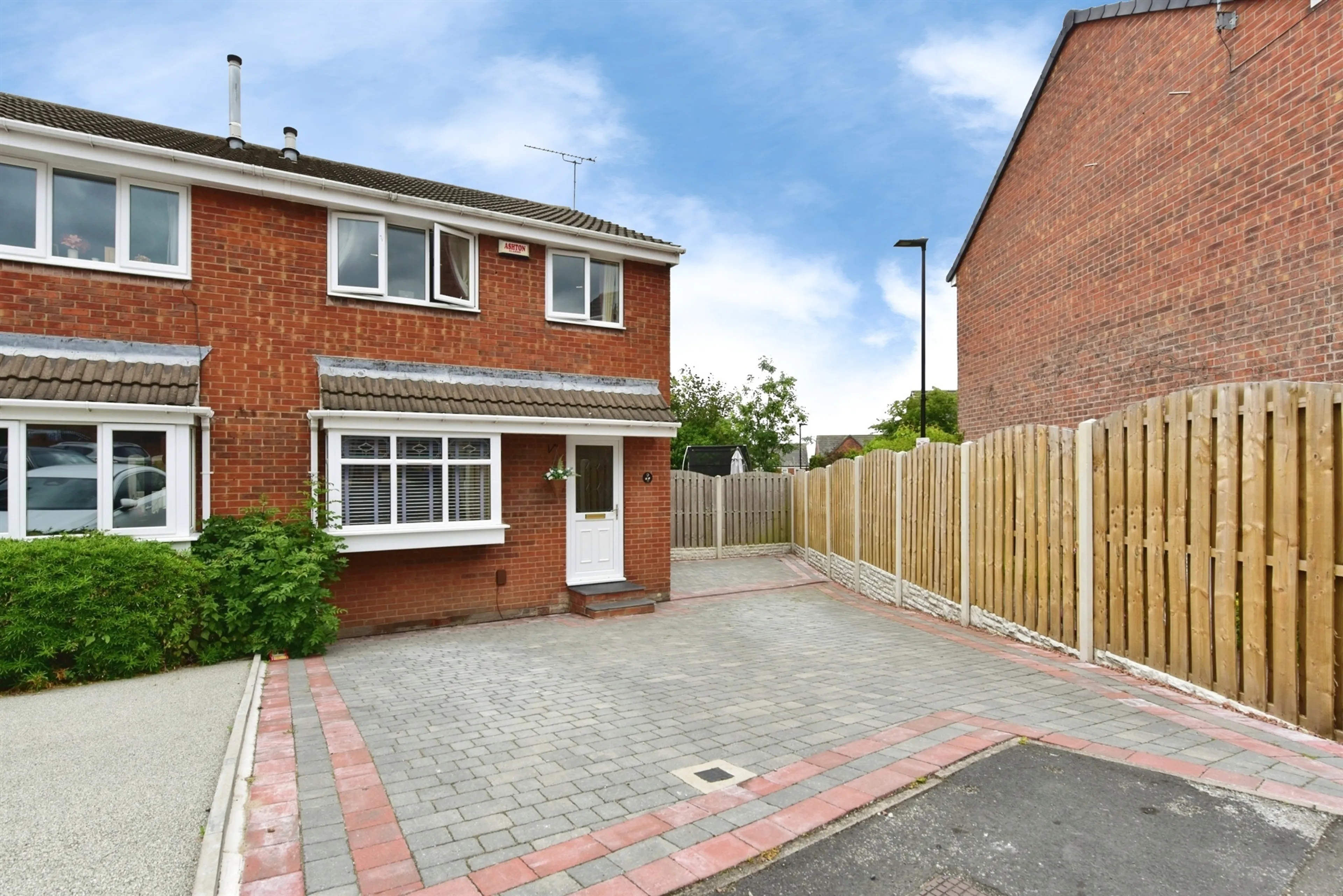 Property at Oldale Close, Sheffield