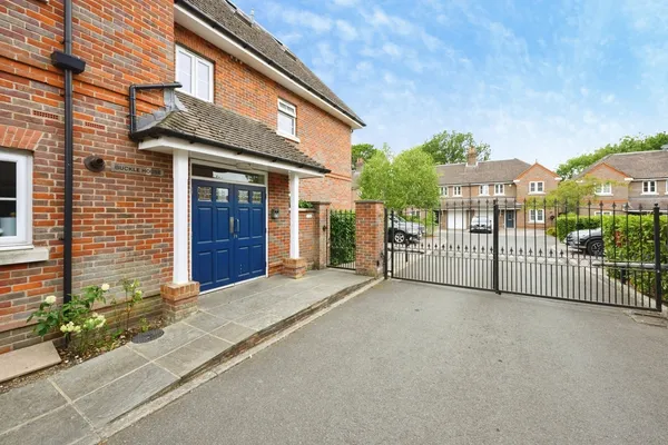 Hurley Close, Banstead, Surrey, SM7