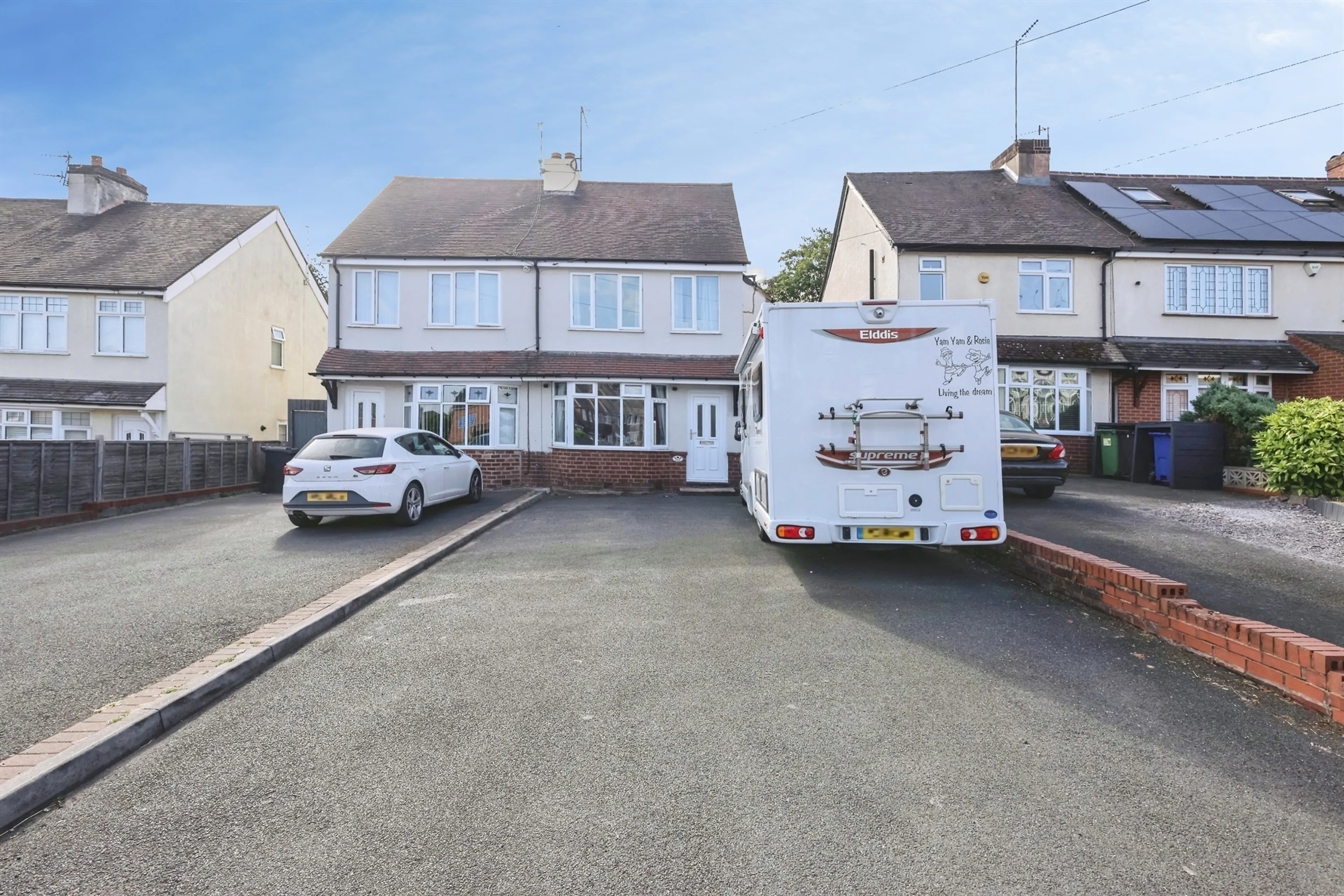 Property photo 0