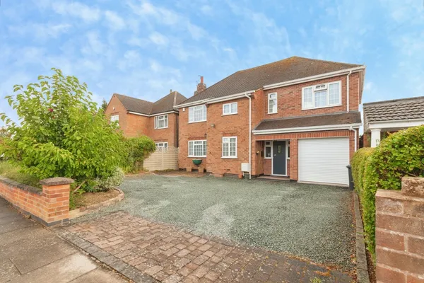 Ingarsby Drive, LEICESTER, LE5