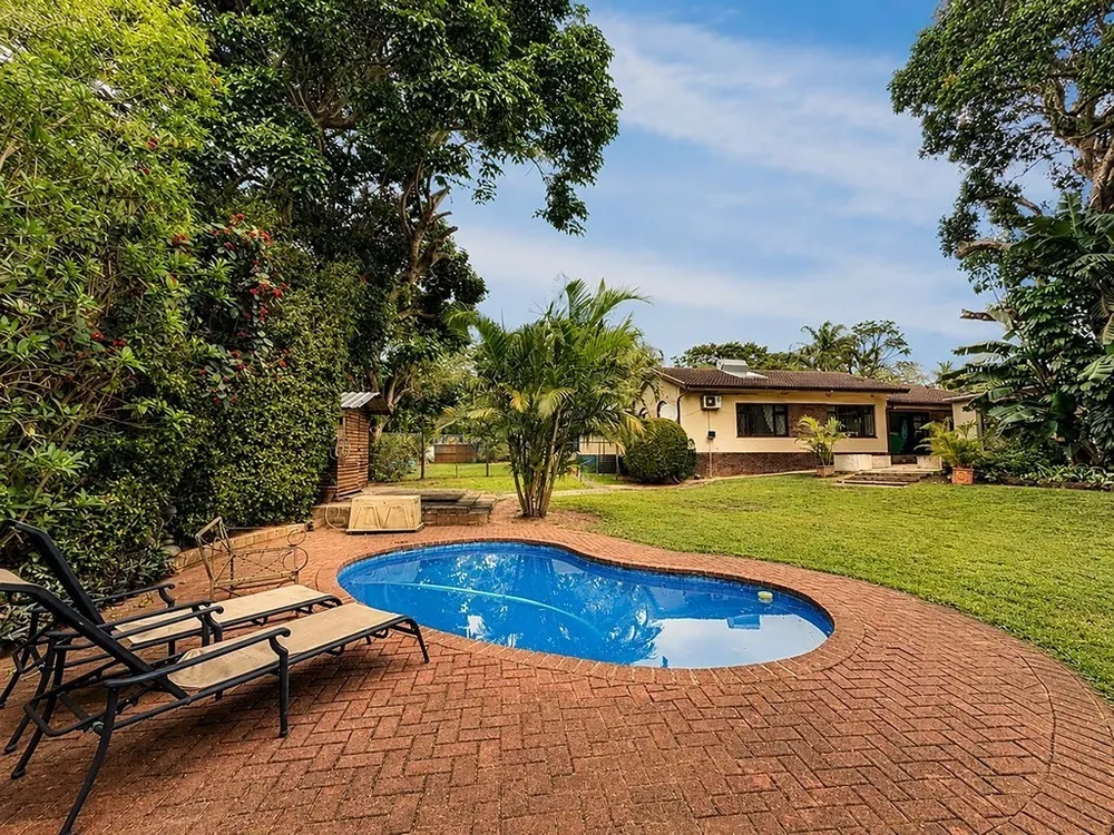 View image gallery of South Africa, KwaZulu Natal, Umtentweni