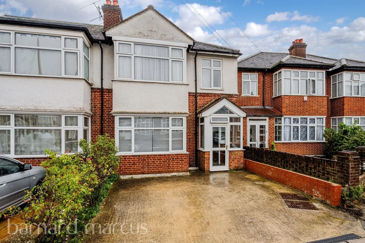 Rosedene Avenue, Morden