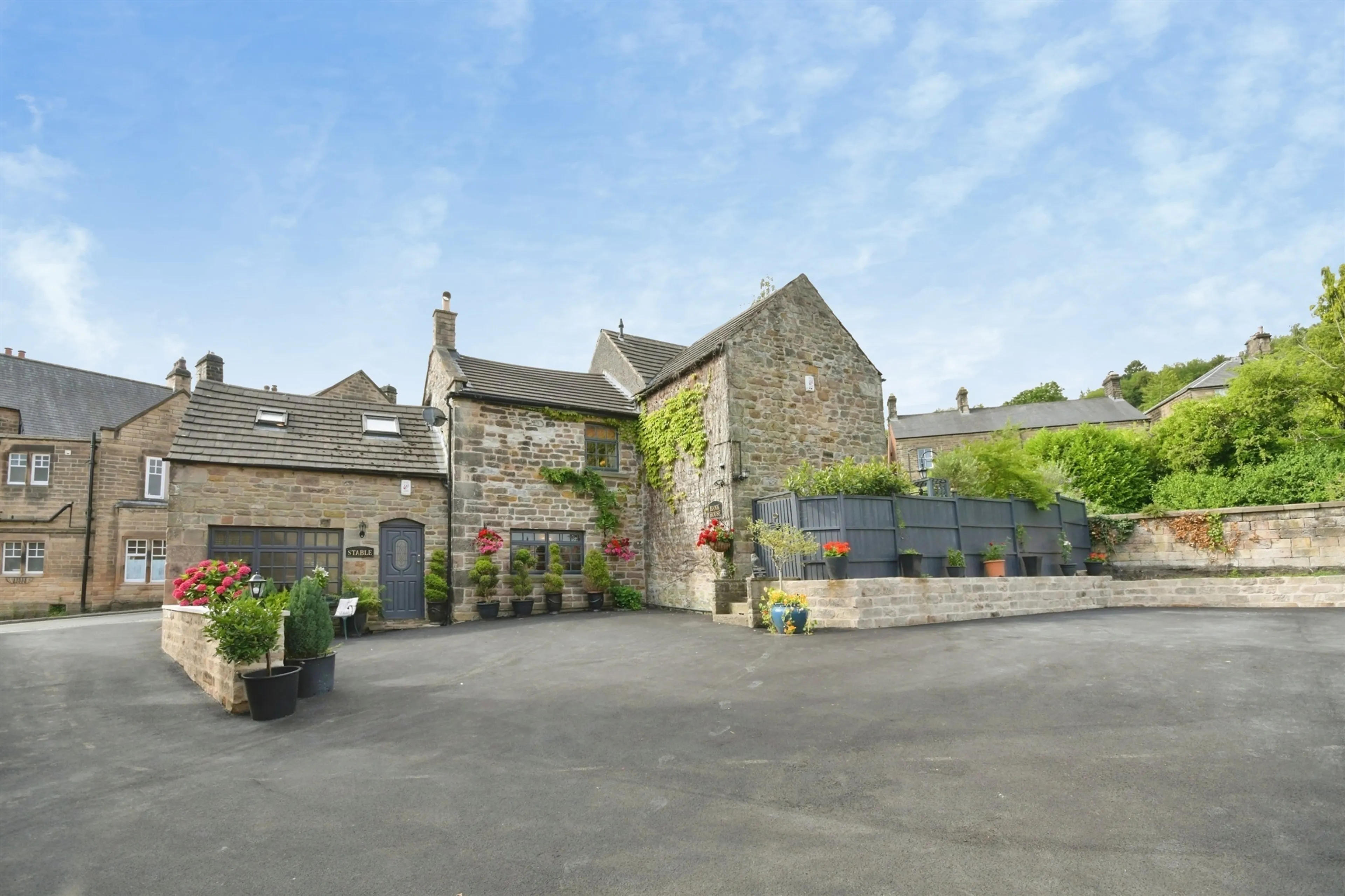 Property at Snitterton Road, MATLOCK