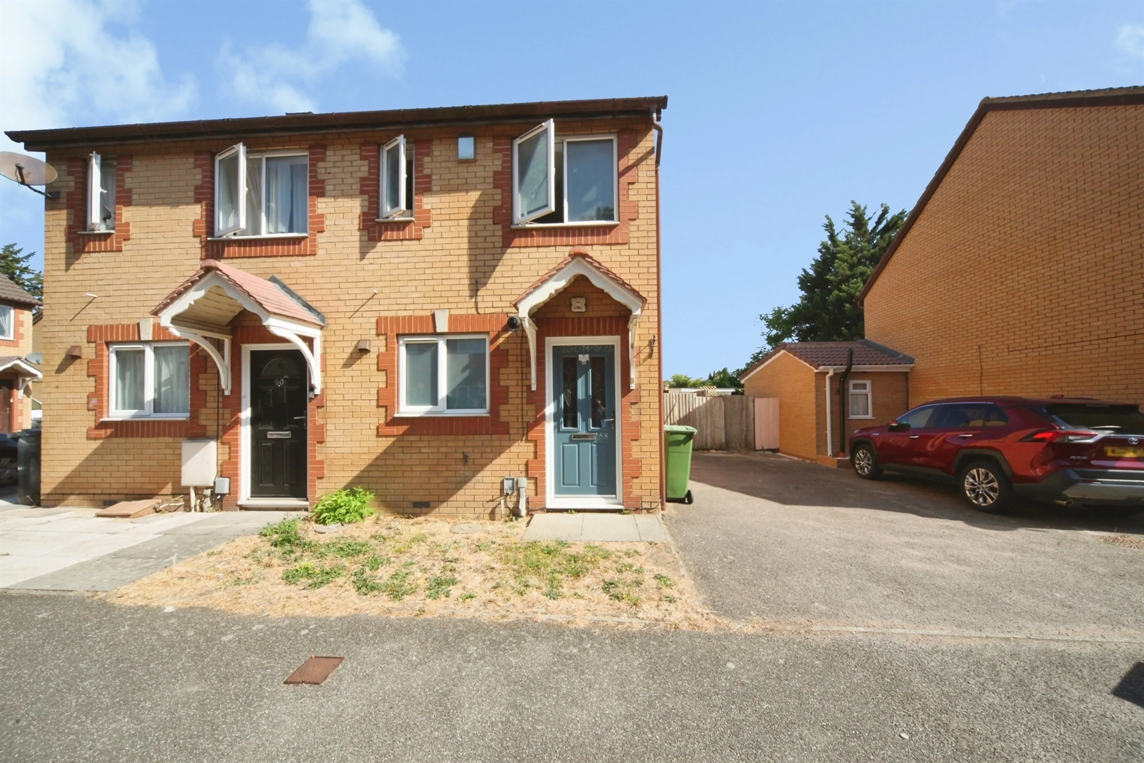 Property photo 0