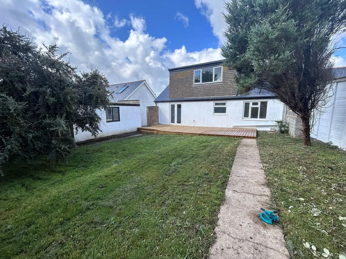Fonmon Road, Rhoose CF62