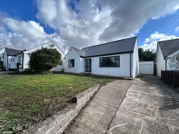 Fonmon Road, Rhoose CF62