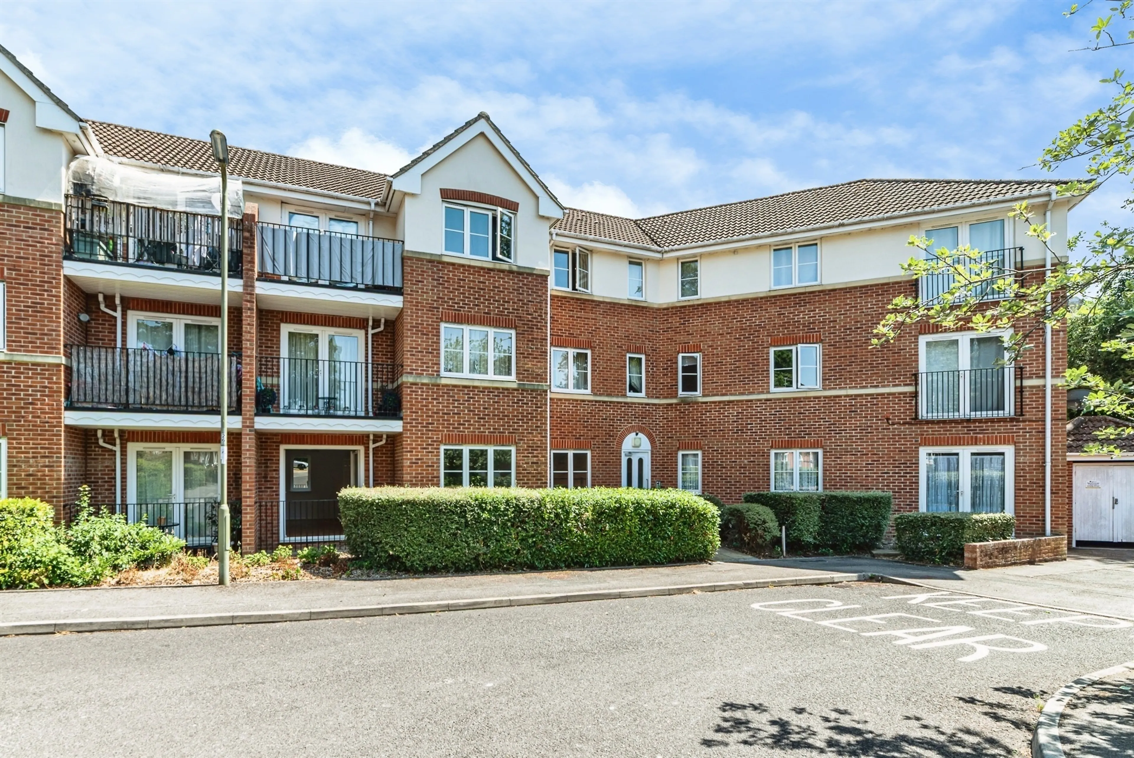 Property photo 0