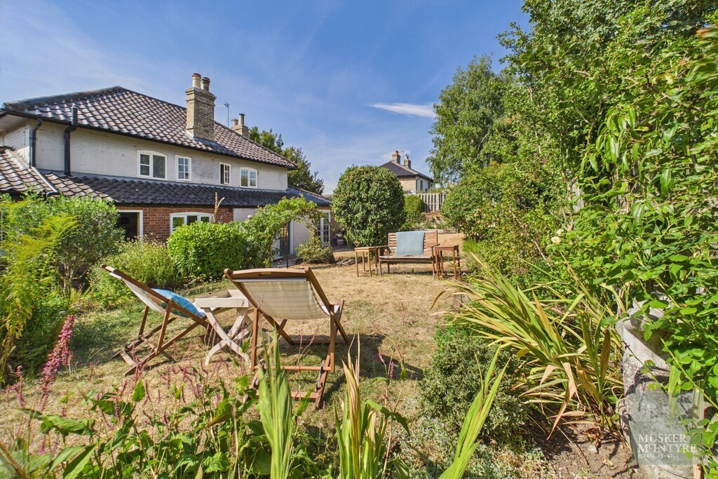 Flixton Road, Bungay Image 5