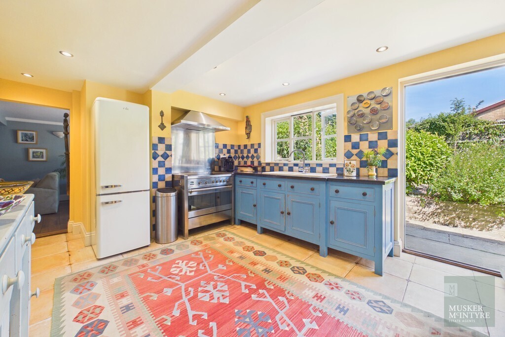 Flixton Road, Bungay Image 8