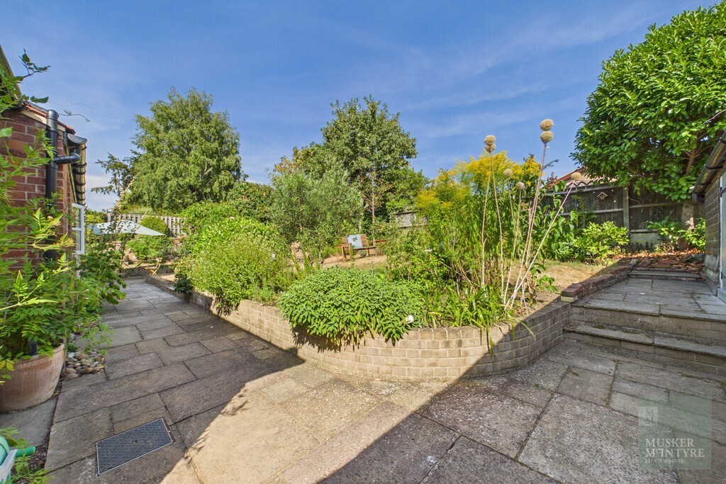 Flixton Road, Bungay Image 20
