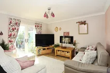 School Close, Nelson, Treharris