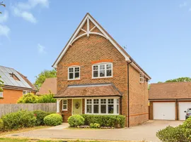 Mill Rose Way, BURGESS HILL photo