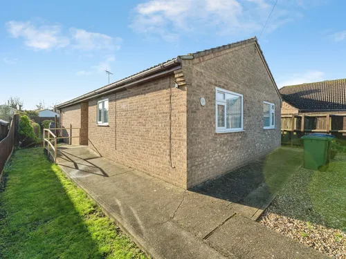 Orchard Close, Manea, Marchphoto