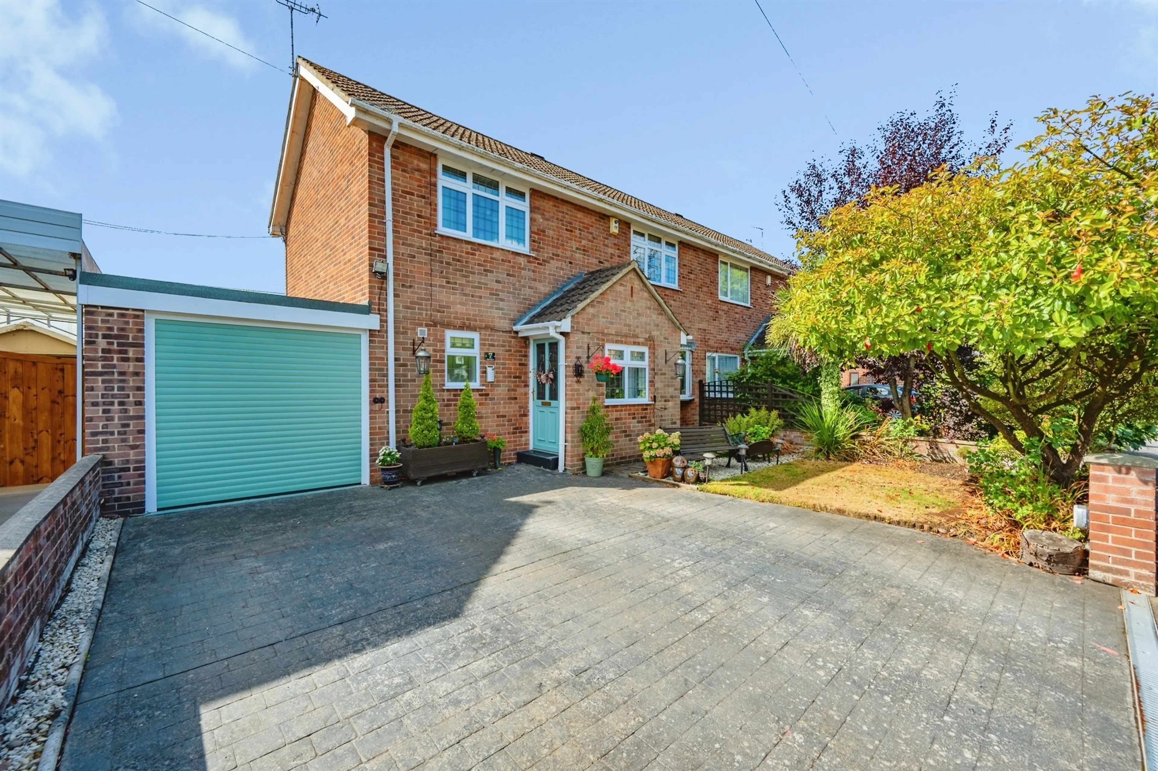 Property photo 0