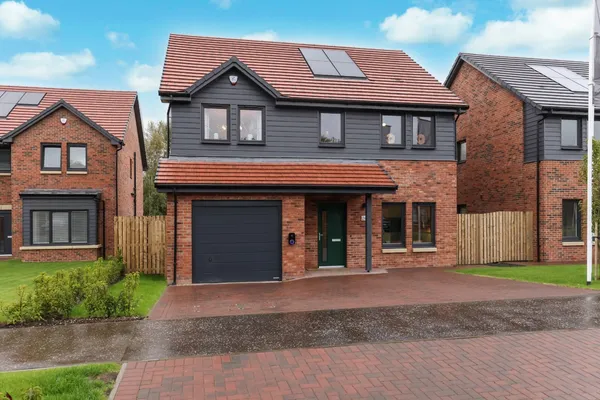 Newton Avenue, Elderslie, Johnstone, ...