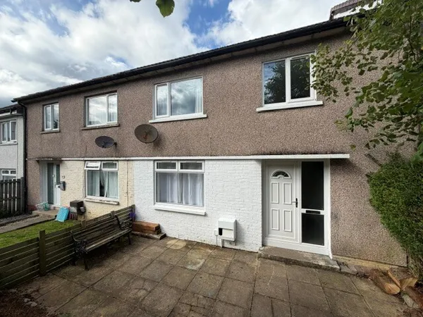 Divernia Way, Barrhead