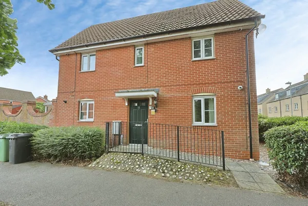 Oriole Drive, Cringleford, Norwich, N...