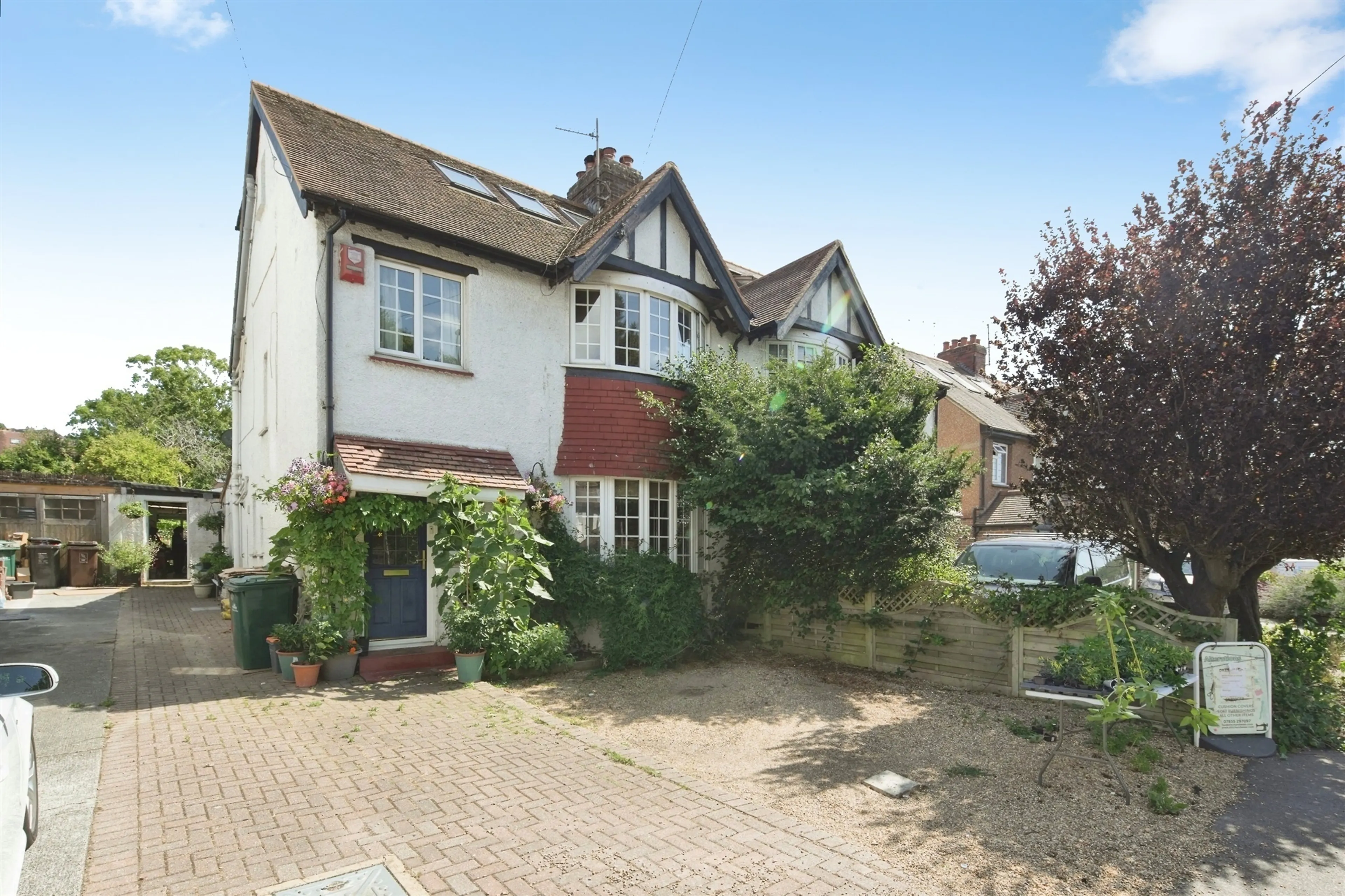 Property at Carden Avenue, Brighton