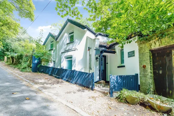 Waller Lane, Caterham, Surrey, CR3