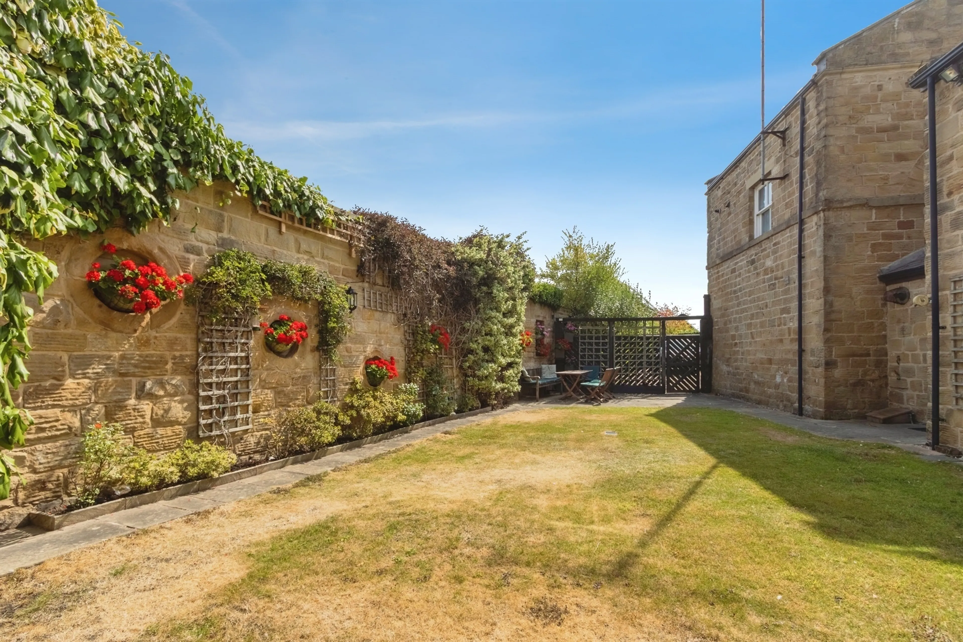 Property photo 17