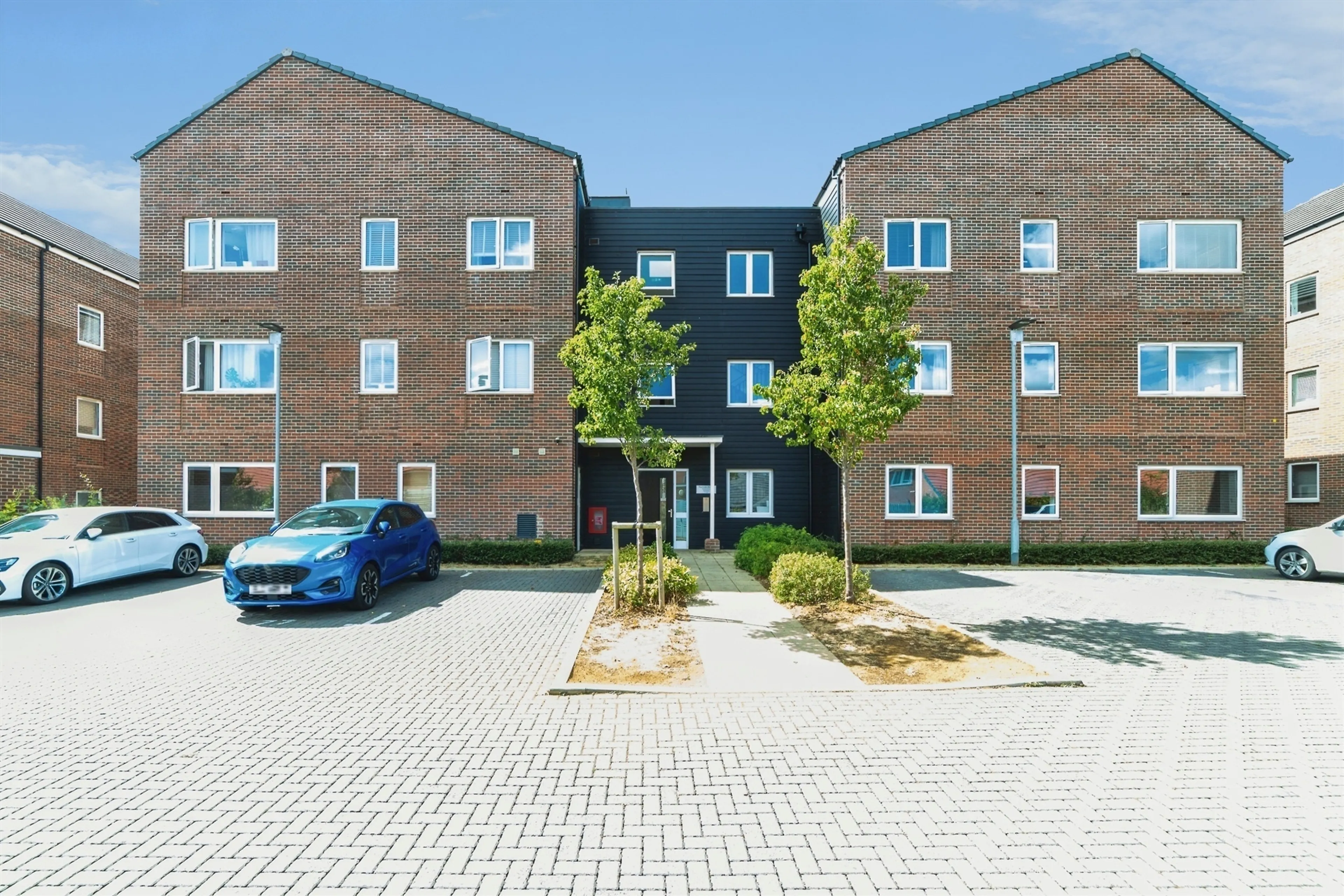 Property at Blossom Drive, Welwyn Garden City