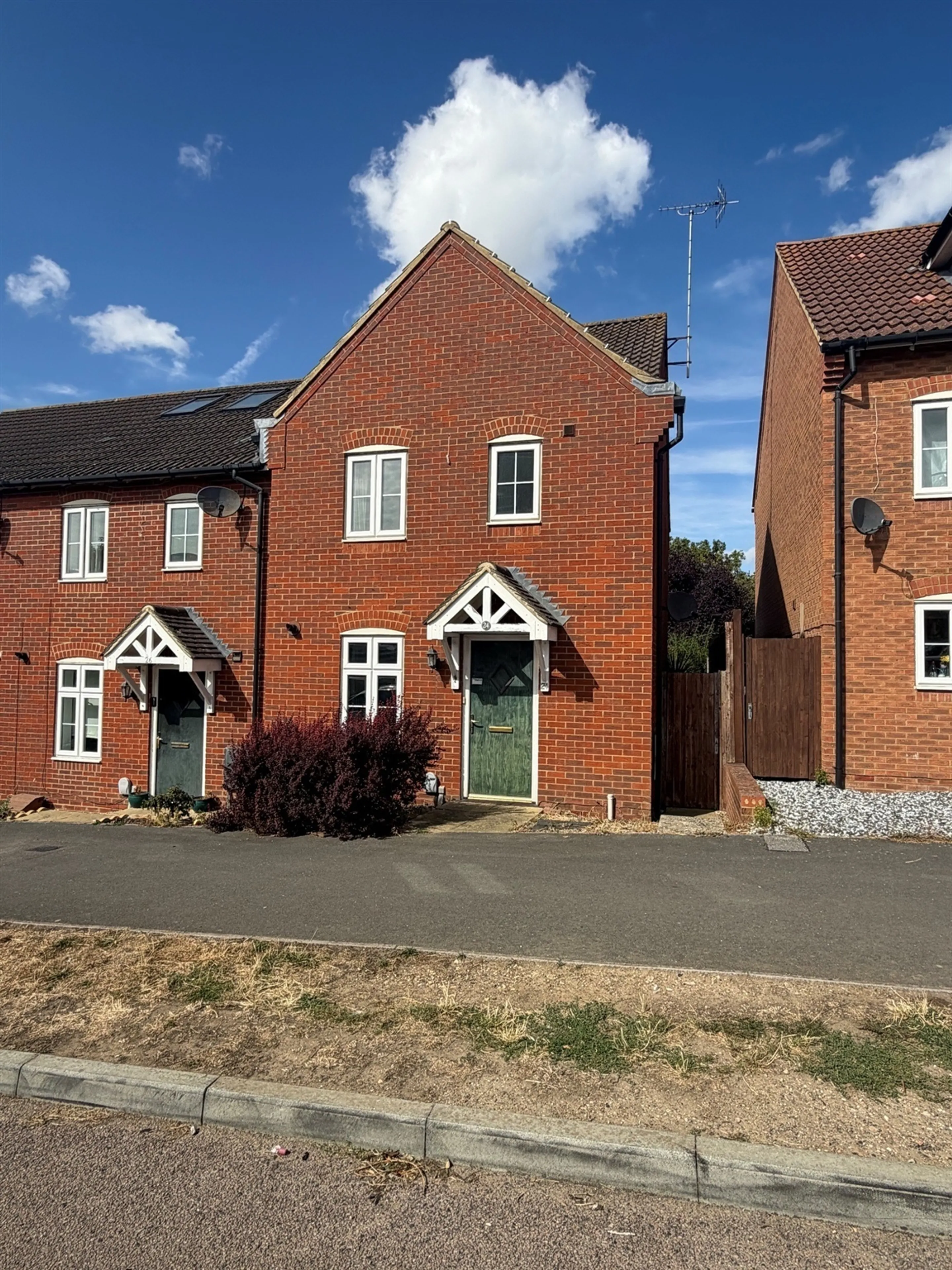 Property photo 0