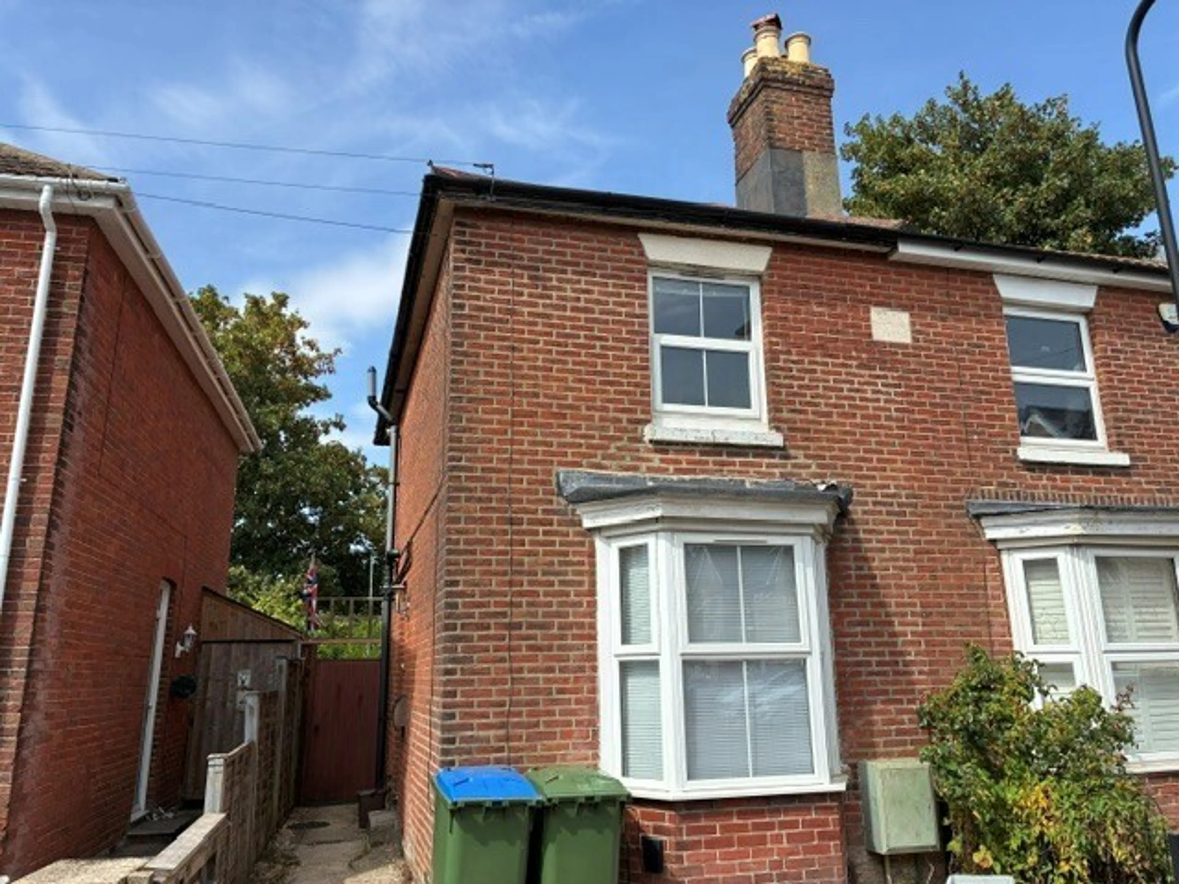 Property photo 0
