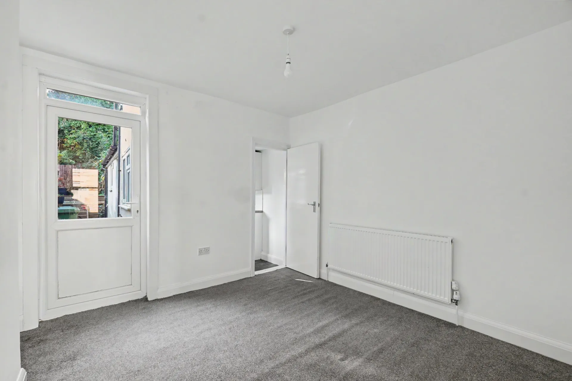 Property photo top 3